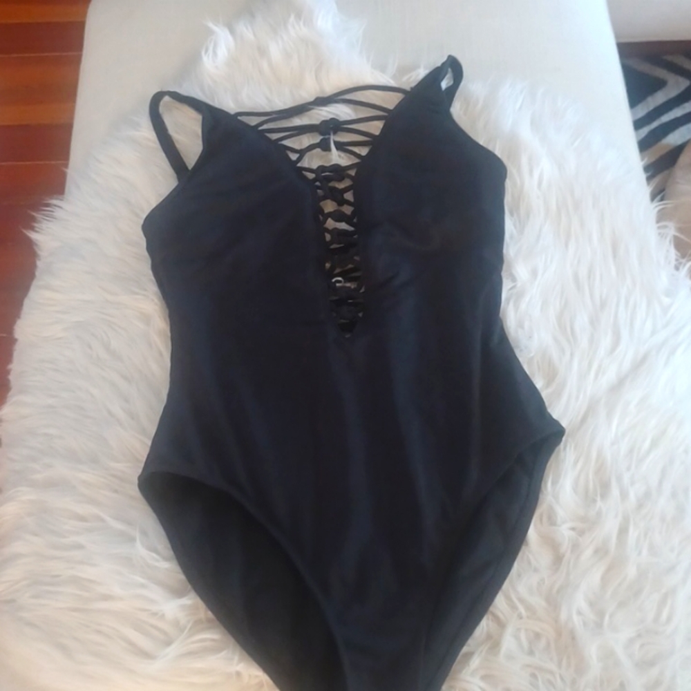 Swimco one piece bathing suit size 6